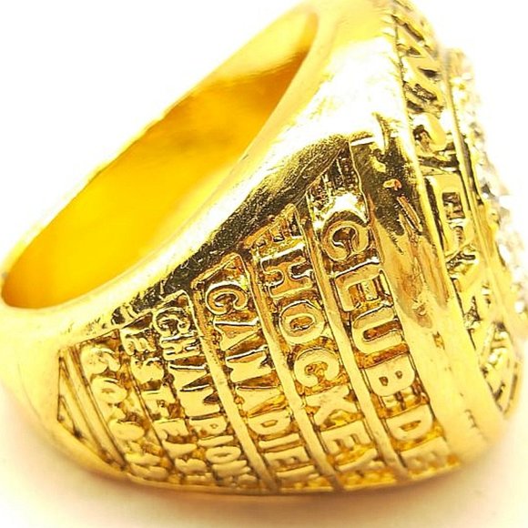 USA Montreal Canadiens 1977 Dryden Hockey Ring - Picture 3 of 4